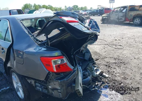 2014 Toyota Camry Se from USA, damaged, VIN 4T1BF1FK7EU736404